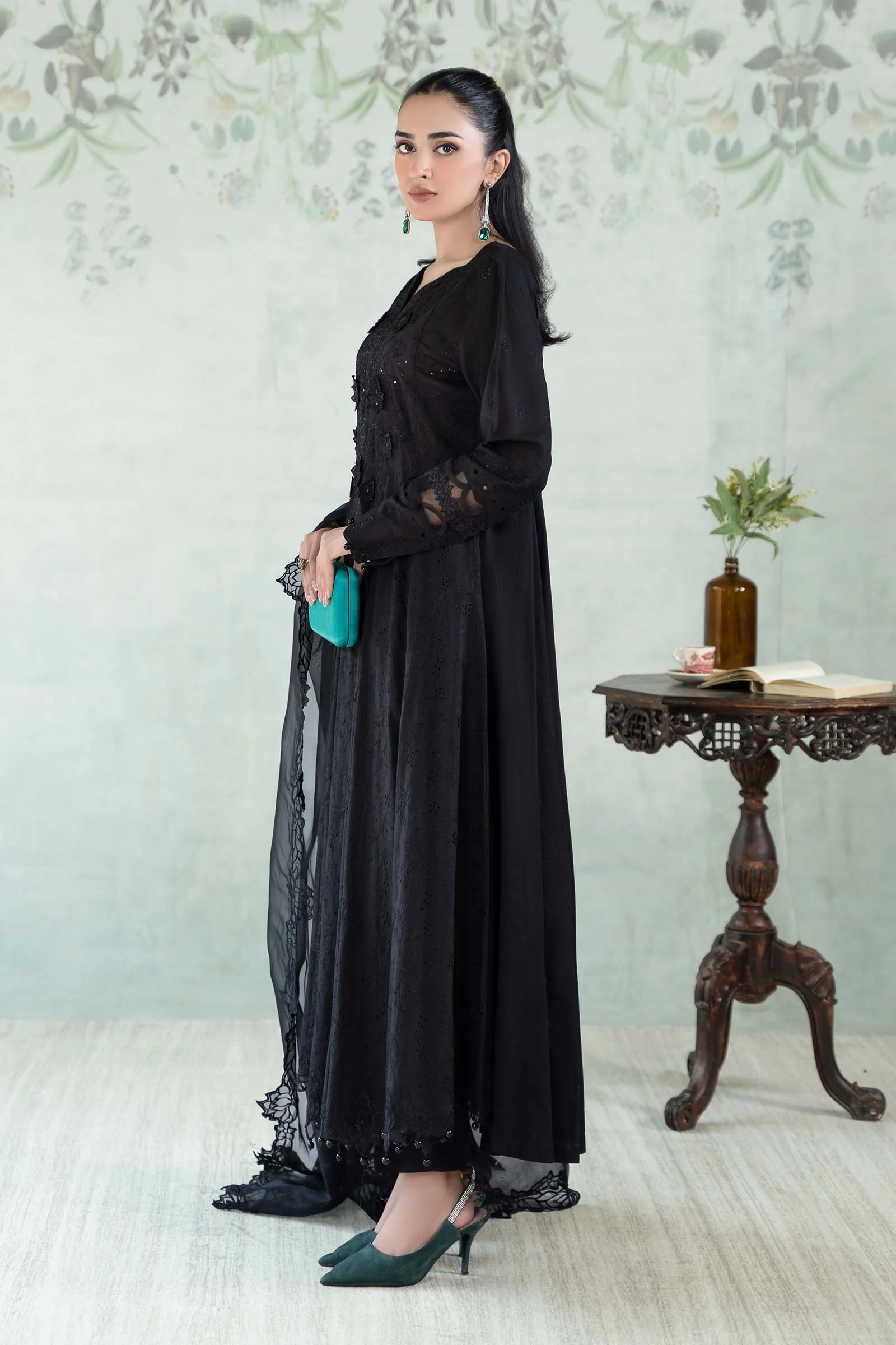 Thumb 4