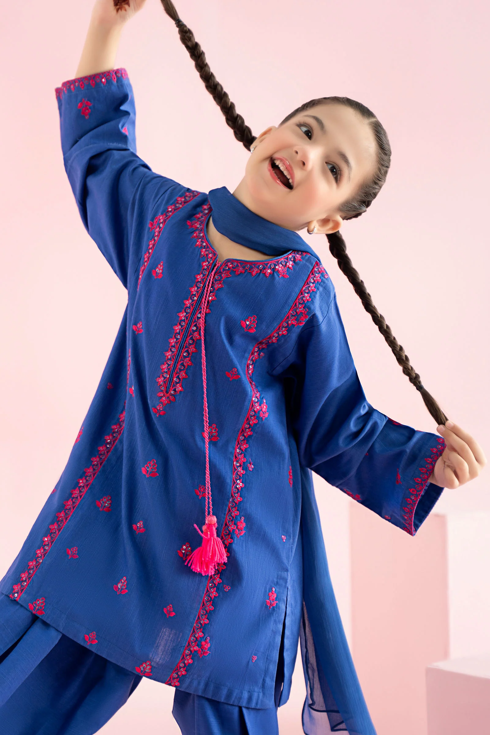 Thumb 4